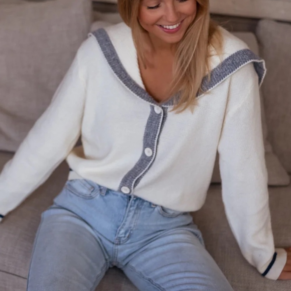 Never worn sweater